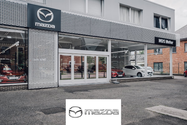 Showroom MdS Mazda De Schaetzen Hasselt